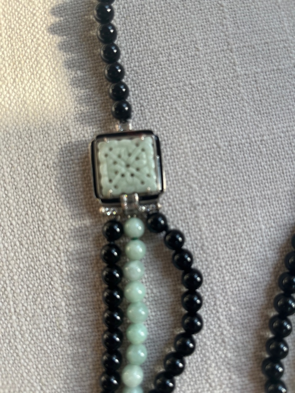 Gorgeous Black Onyx and Pale Green Jadeite Beaded Layered Necklace - Picture 2 of 5